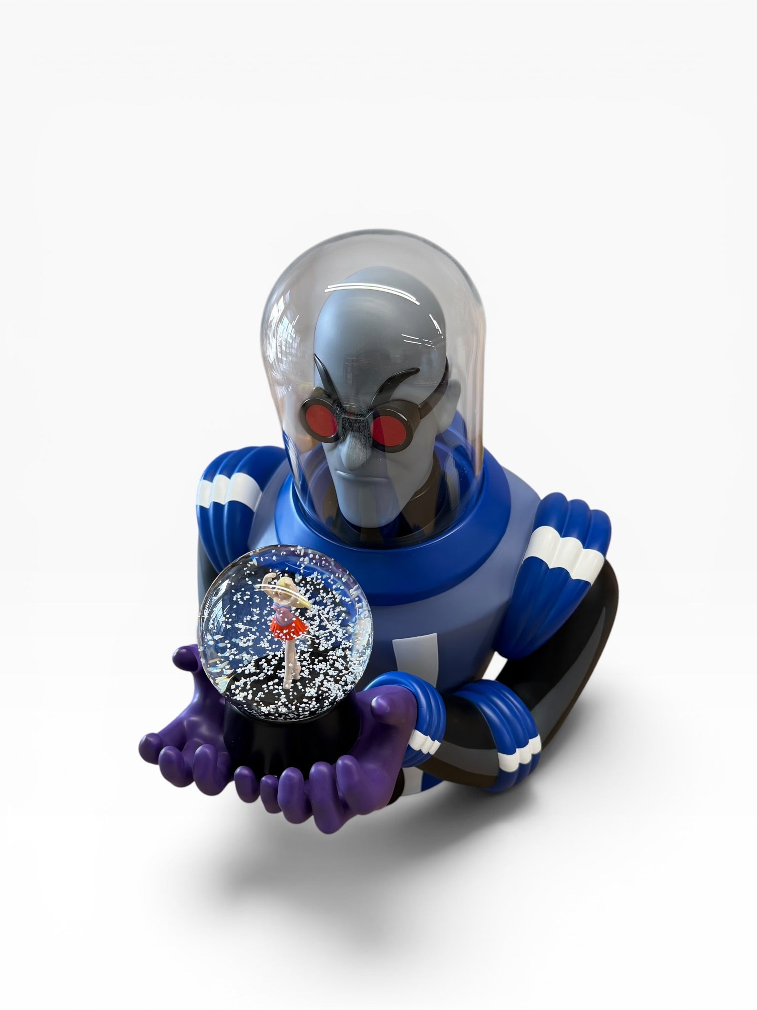 Raid71 "Mr Freeze: Heart of Ice" Statue, Snow Globe & Print Bundle