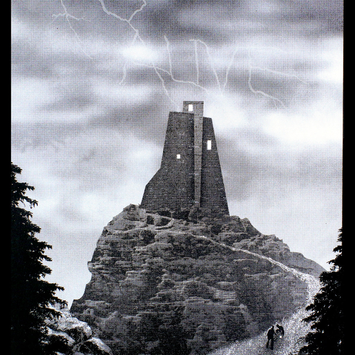 Arsenal Handicraft "Frankenstein's Castle"