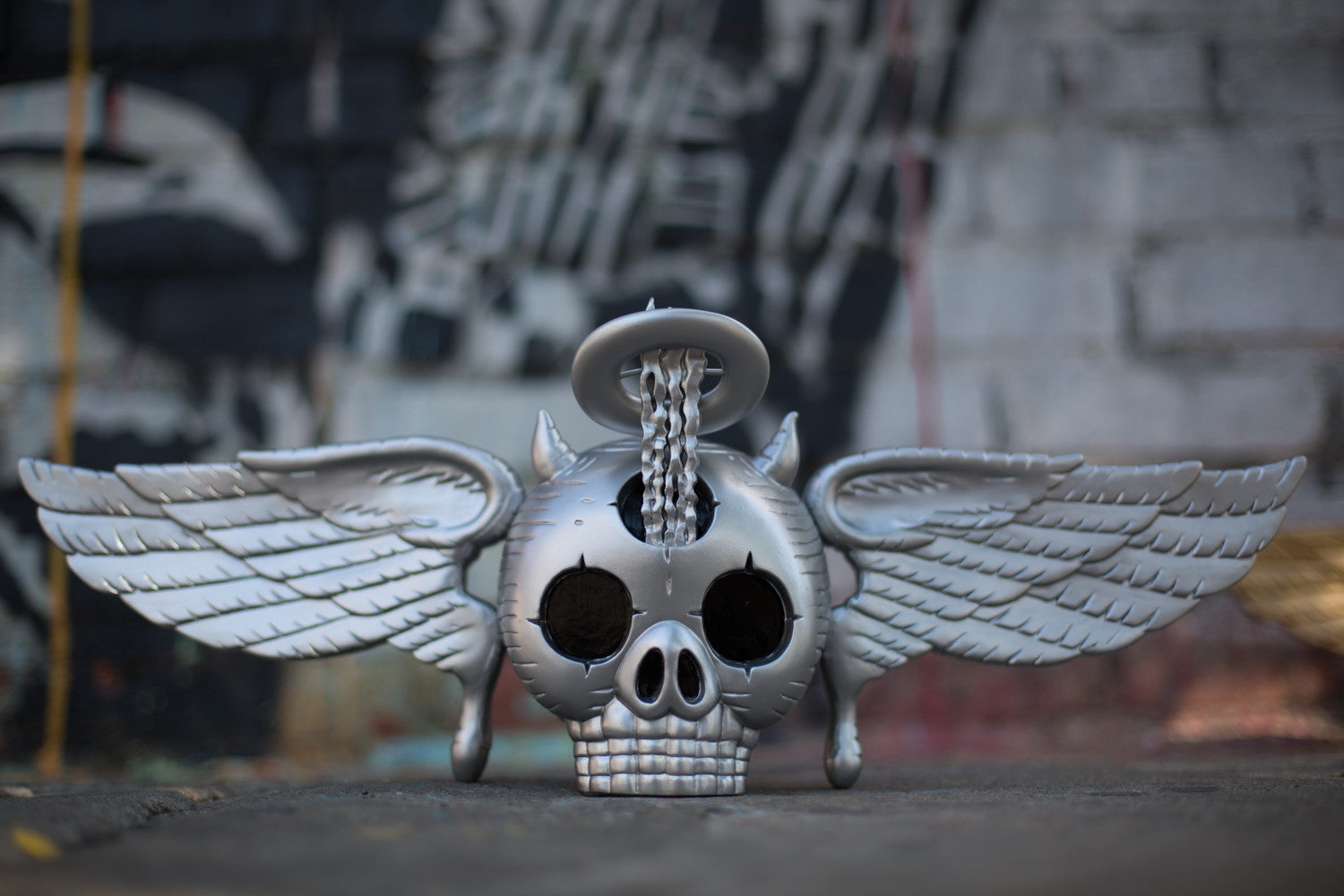 David Welker "Skully" Silver Edition Vinyl Statue