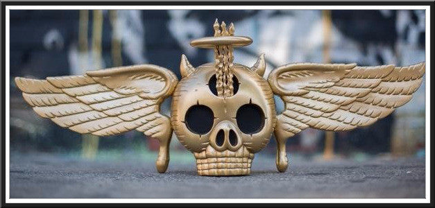 David Welker "Skully" Gold Edition Vinyl Statue